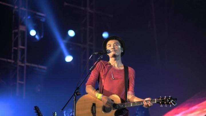 抖音她会和我分手然后saynono是什么歌